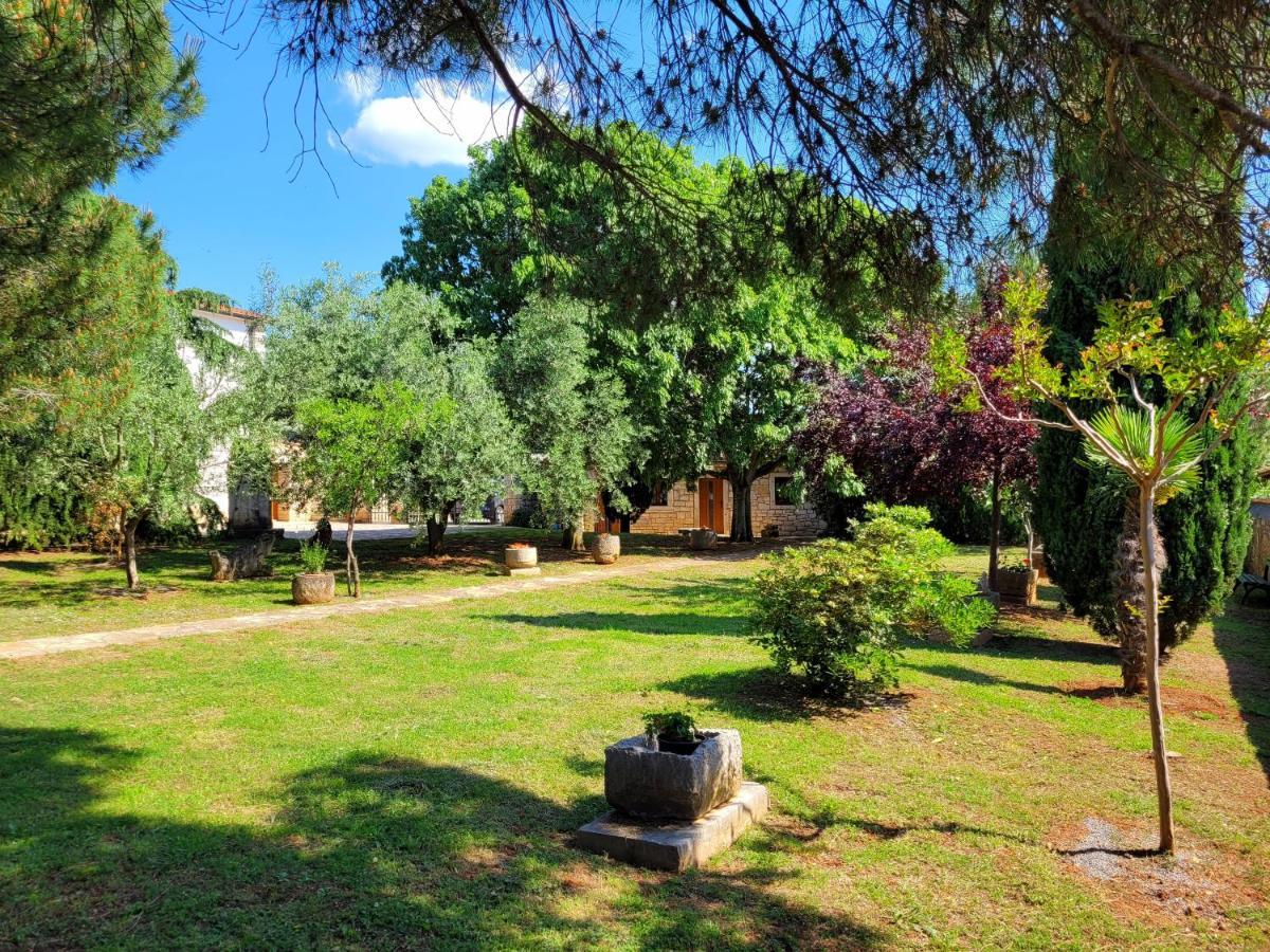 Apartments Brscic Пореч Екстер'єр фото
