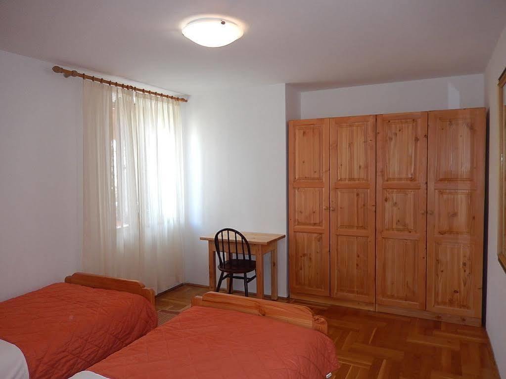 Apartments Brscic Пореч Екстер'єр фото